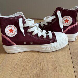 Converse Chuck Taylor All Star Lift Platform | Crimson | Women’s 9